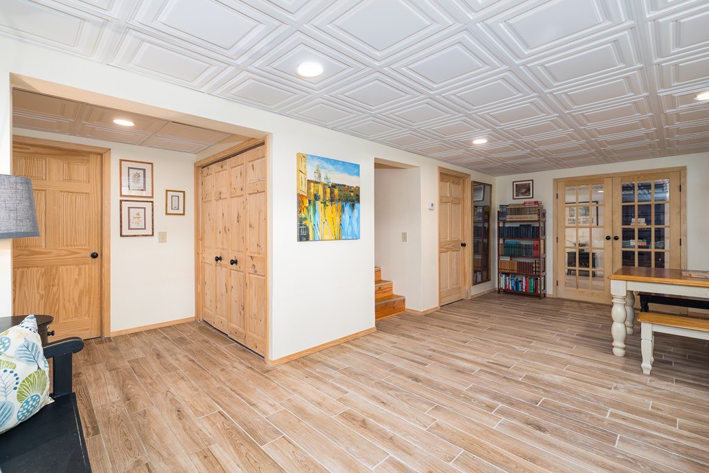 377 Bingham Center Road