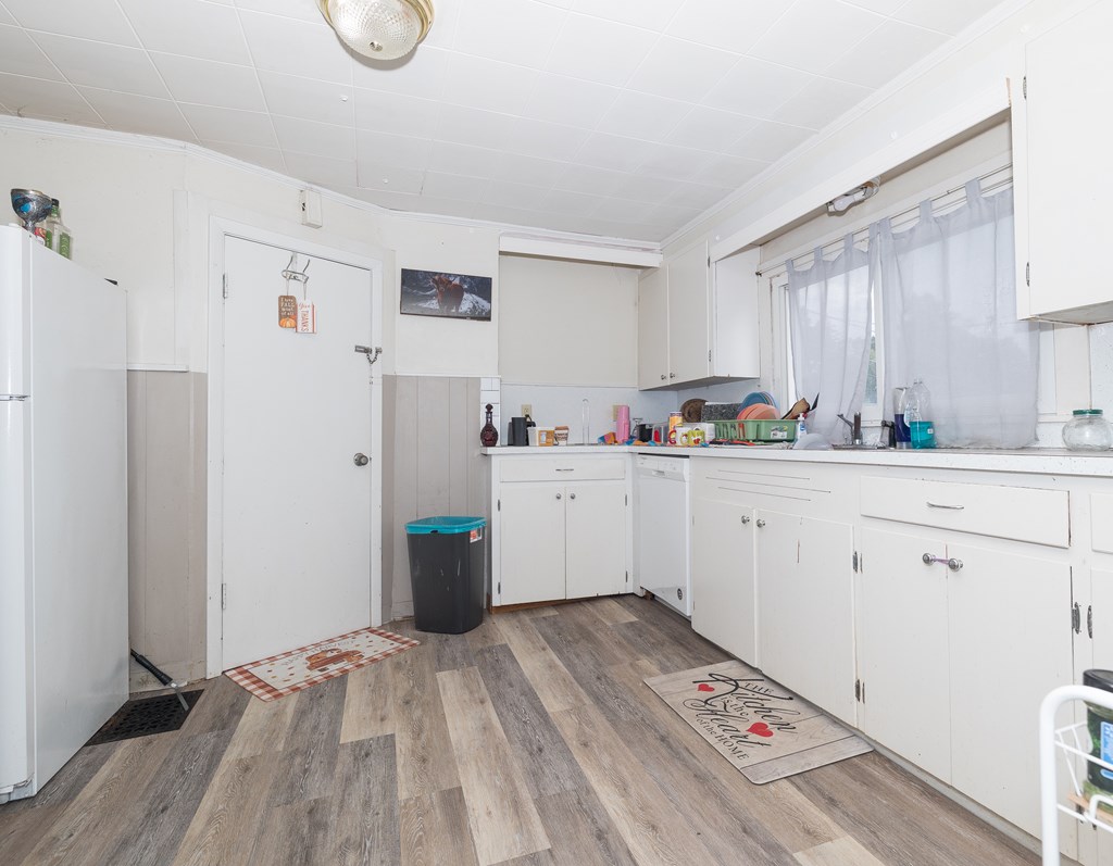 72 Saint James St