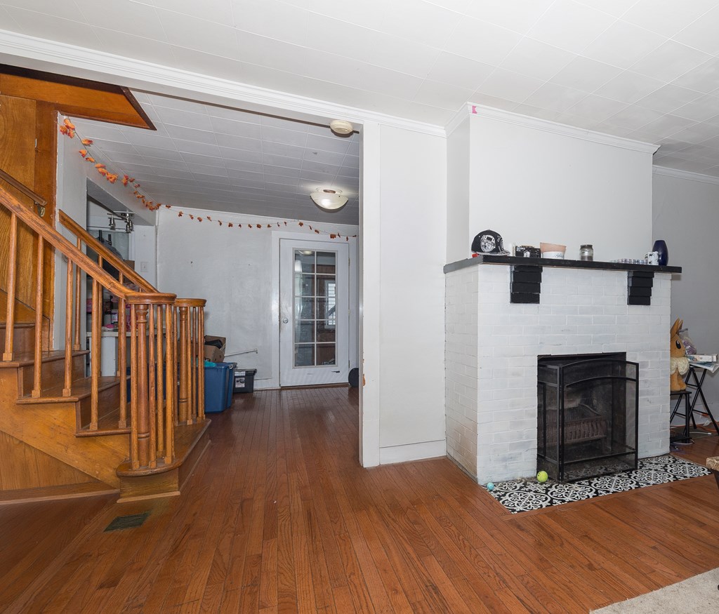 72 Saint James St