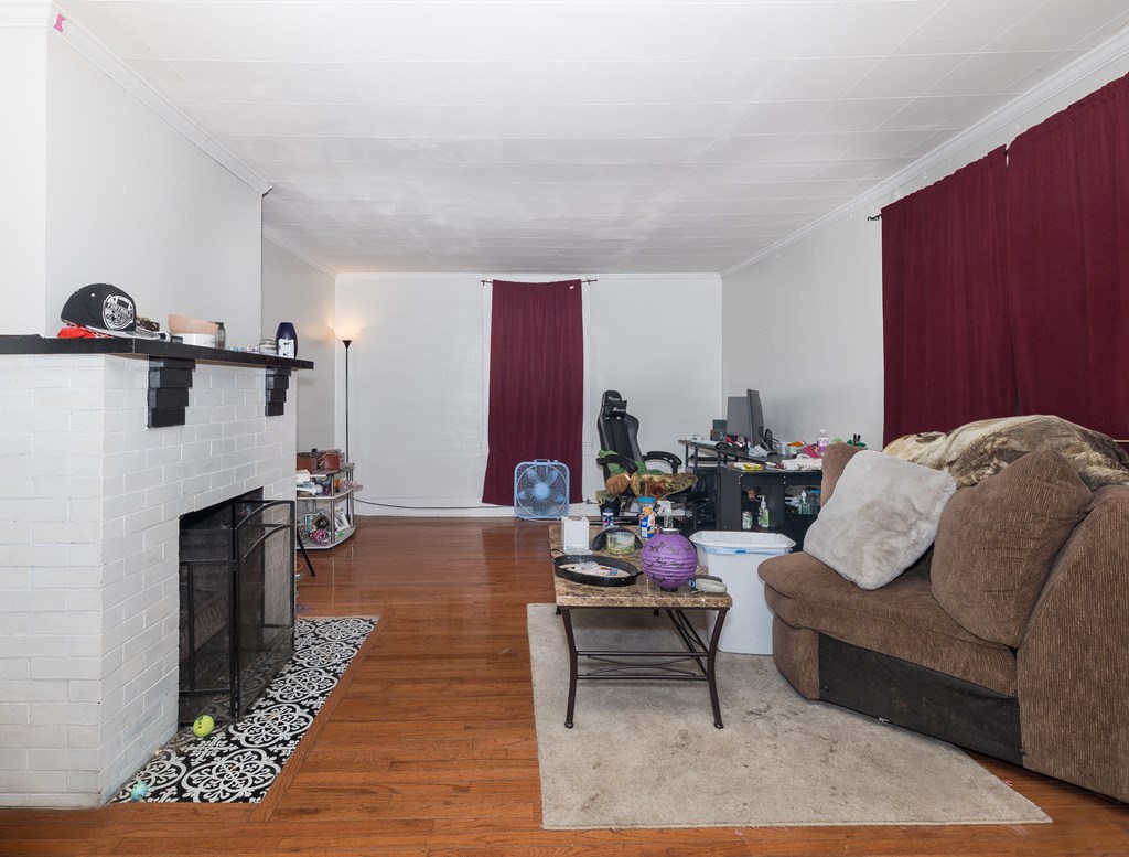 72 Saint James St