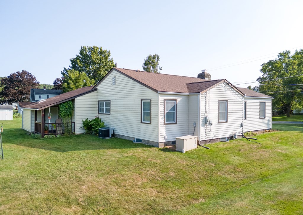 103 Oak Avenue