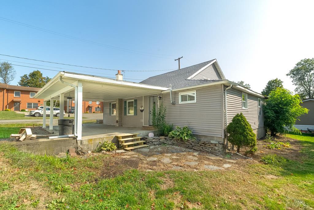 10B Pease Hill Road