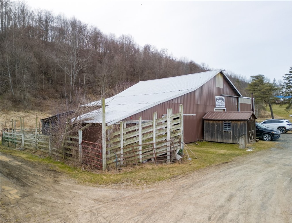2561 Route 49 E