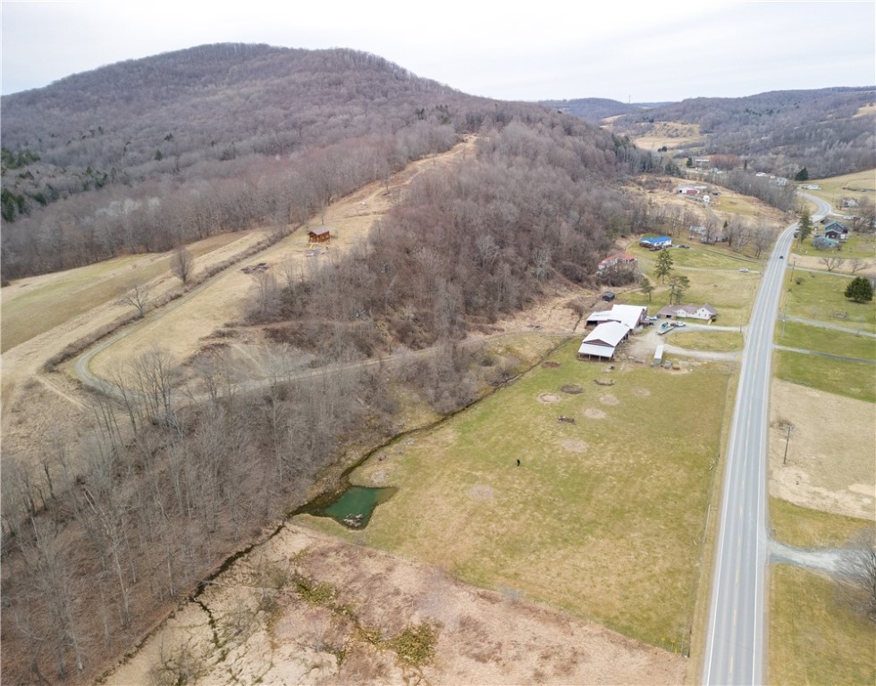 2561 Route 49 E