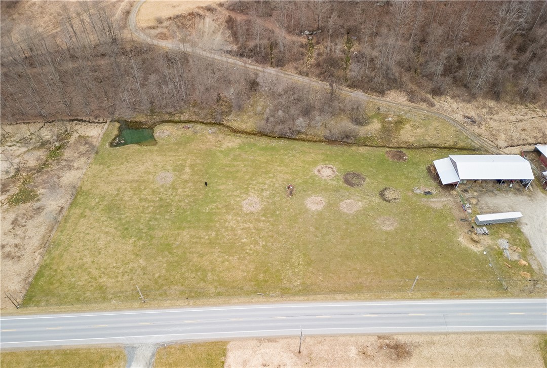 2561 Route 49 E