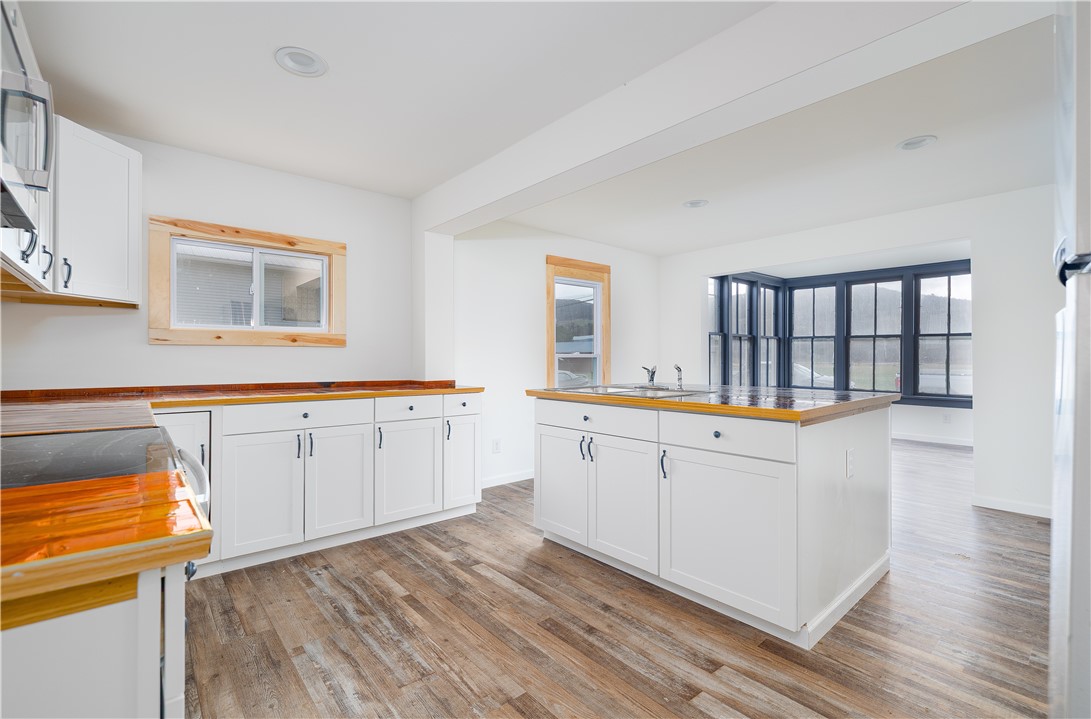 619 East Main Street