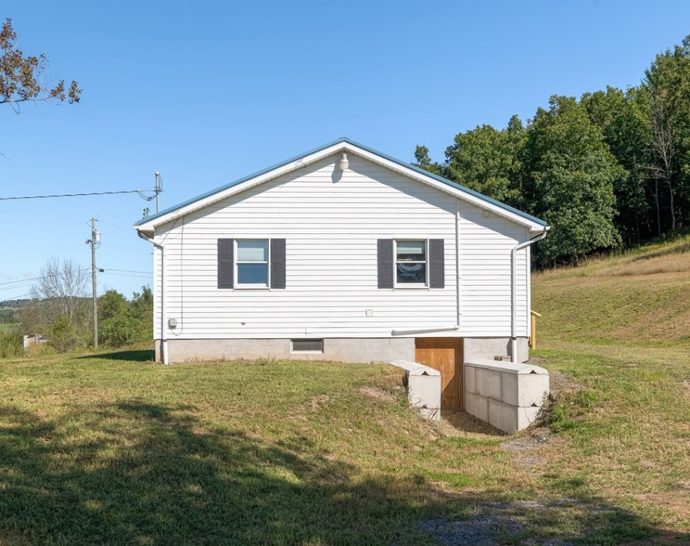 20 Mutton Hill Road