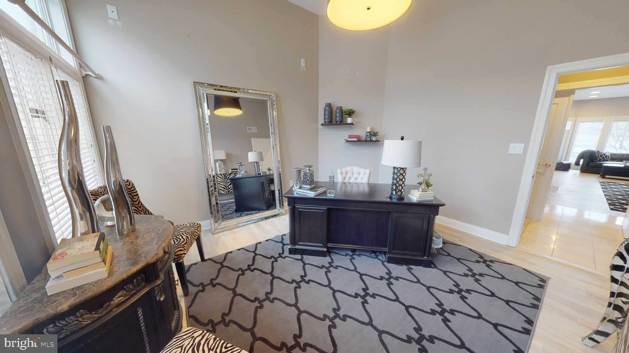 937 GREENBRIAR DRIVE