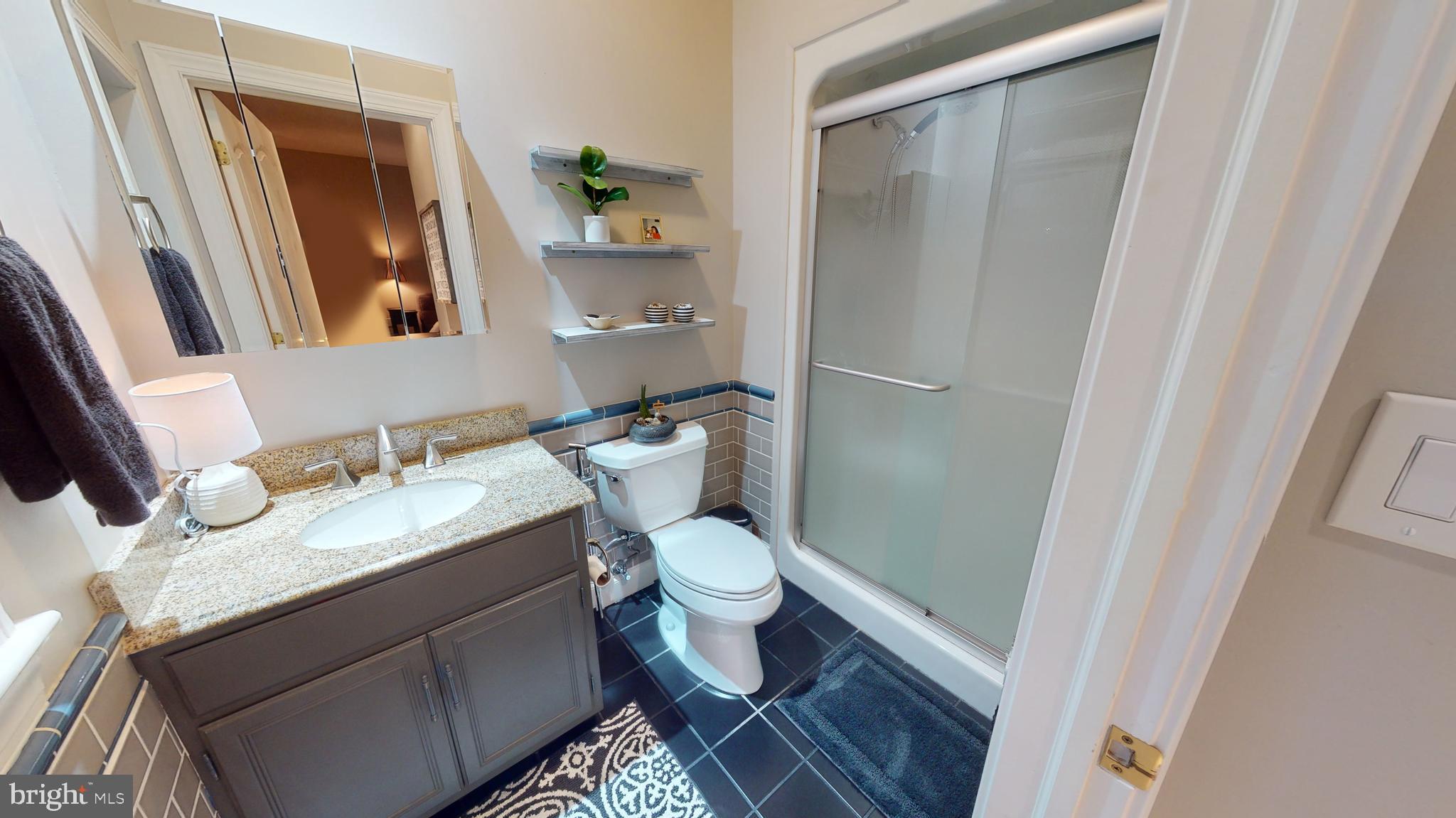 937 GREENBRIAR DRIVE