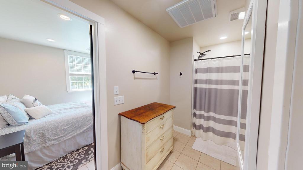 101 BRIAR COURT