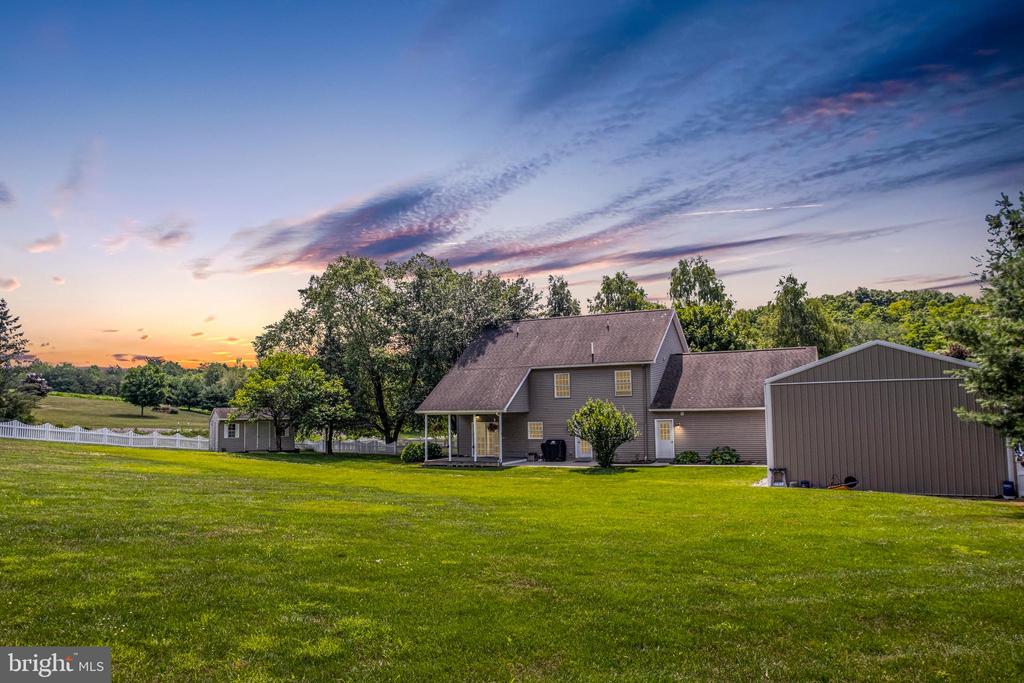 101 BRIAR COURT