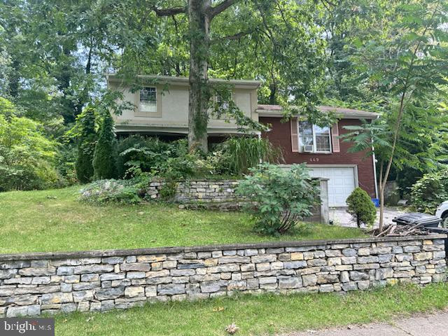 449 DOUGLAS DRIVE