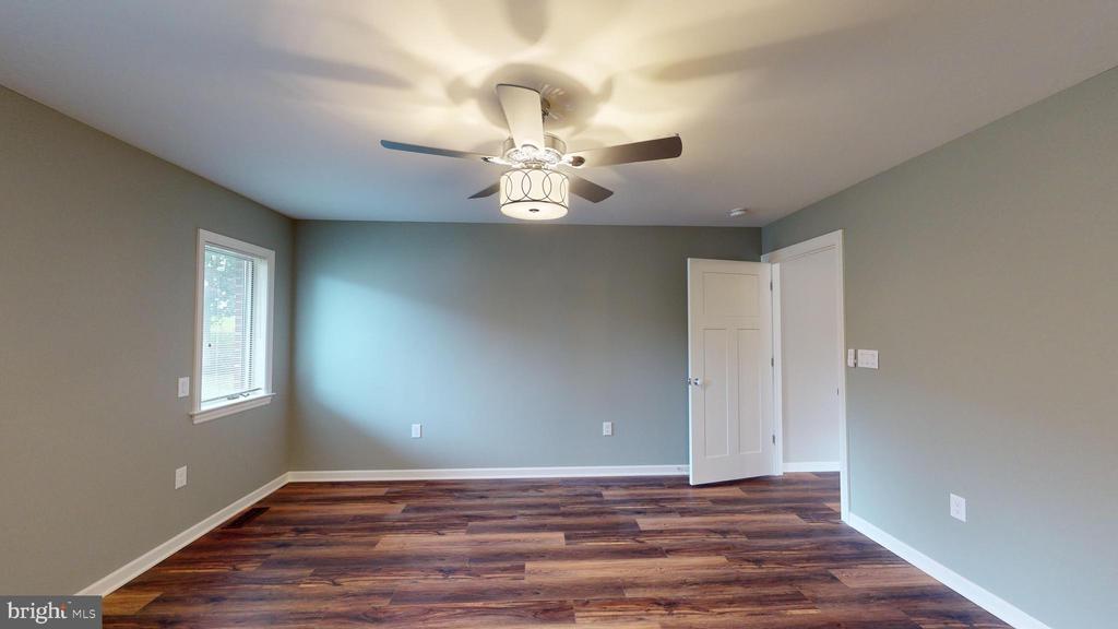 218 HORIZON DRIVE