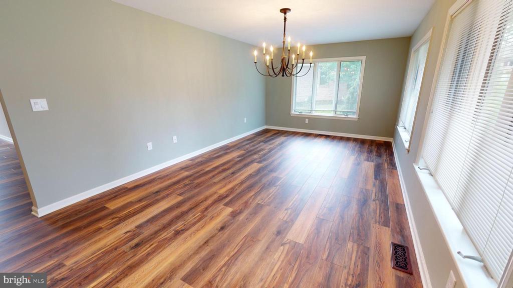 218 HORIZON DRIVE