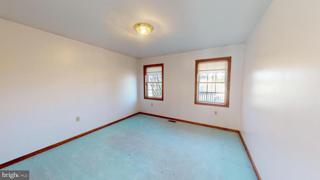 135 AIRPORT ROAD