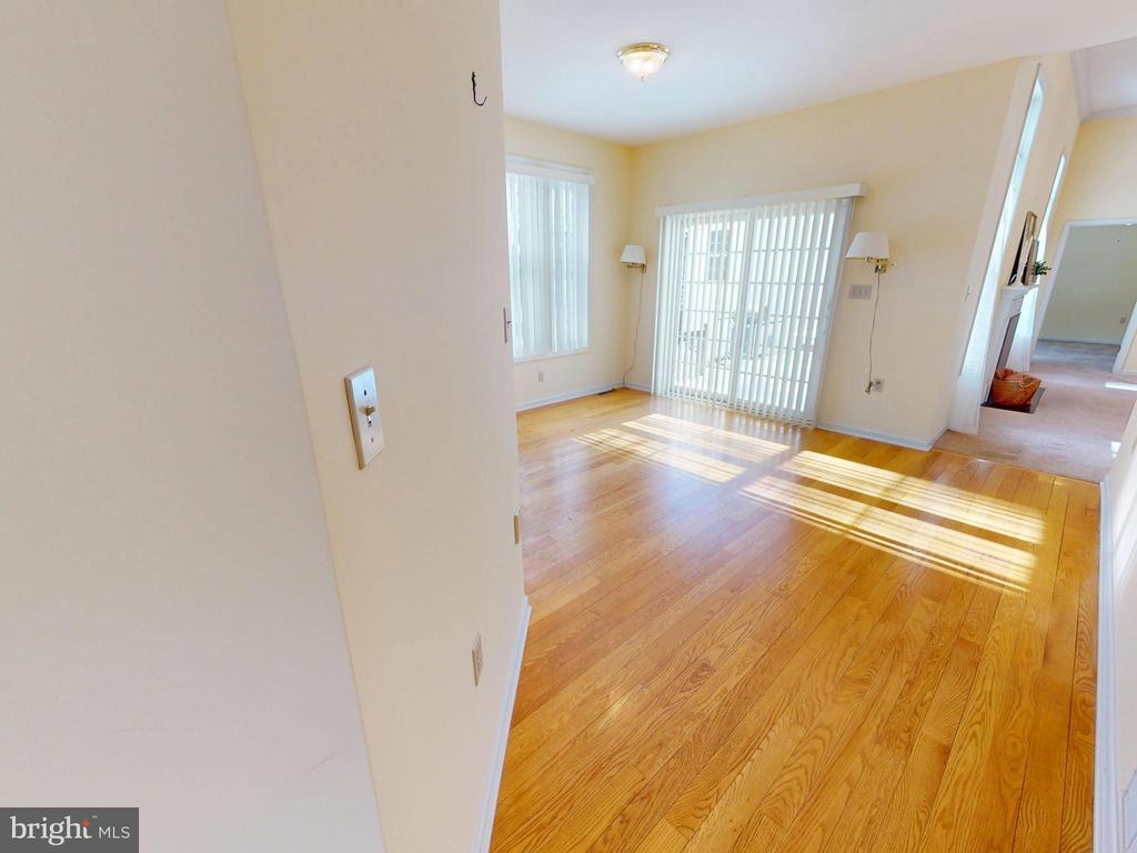 2336 SAGAMORE DRIVE