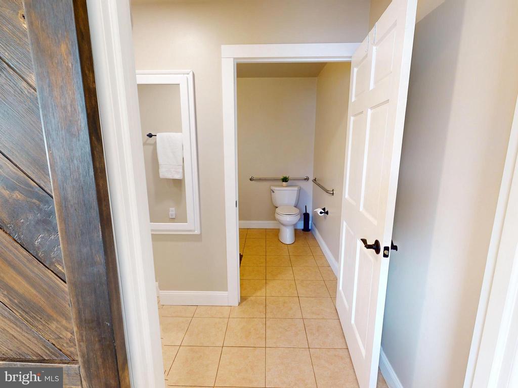 101 BRIAR COURT