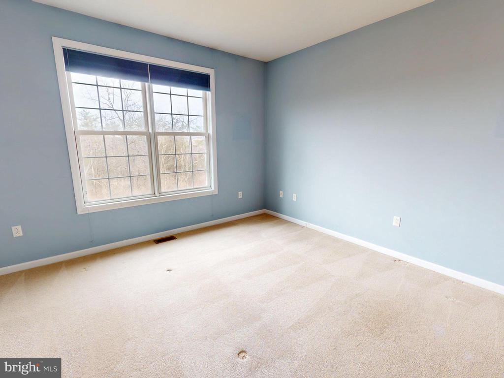 124 MIDWAY DRIVE