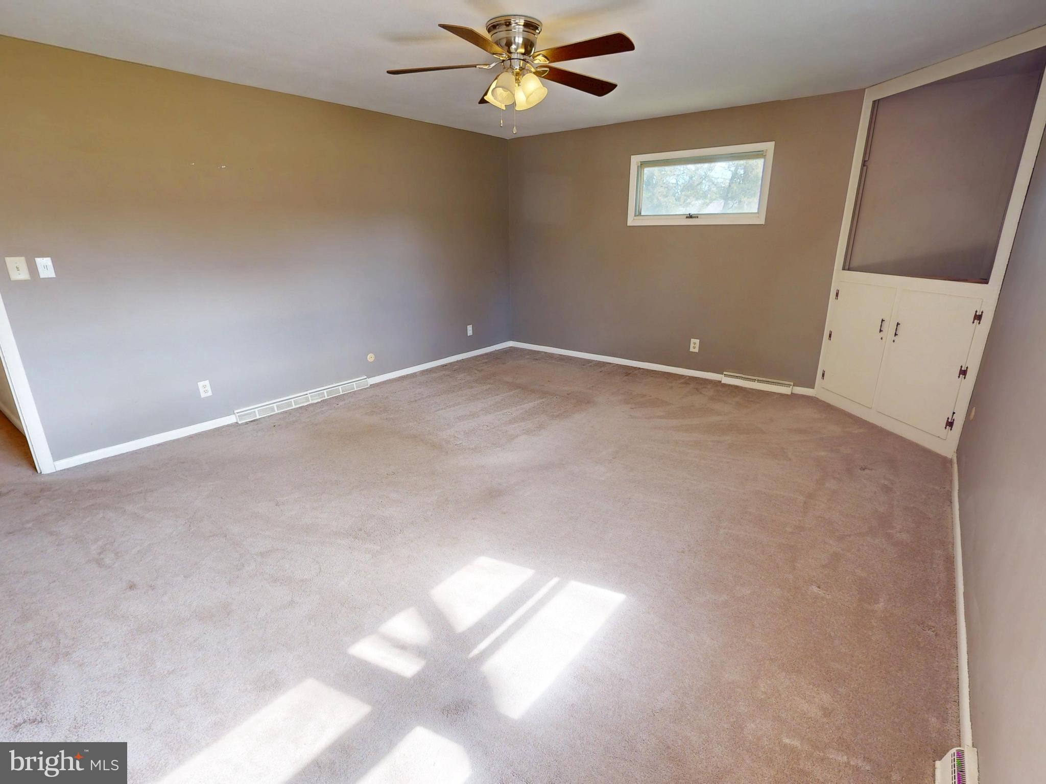 4807 W WHITEHALL ROAD