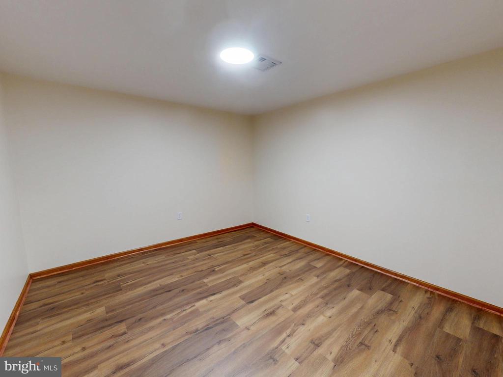 135 AIRPORT ROAD