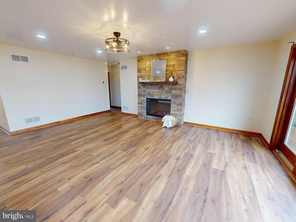 135 AIRPORT ROAD