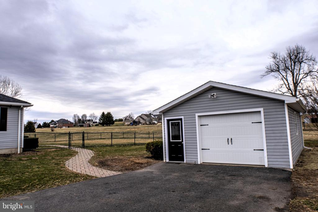 135 AIRPORT ROAD