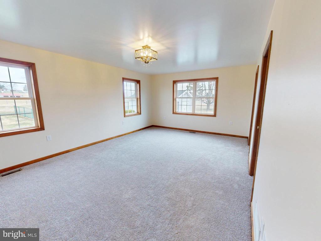 135 AIRPORT ROAD
