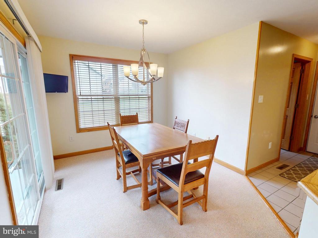 210 WALKER CROSSING