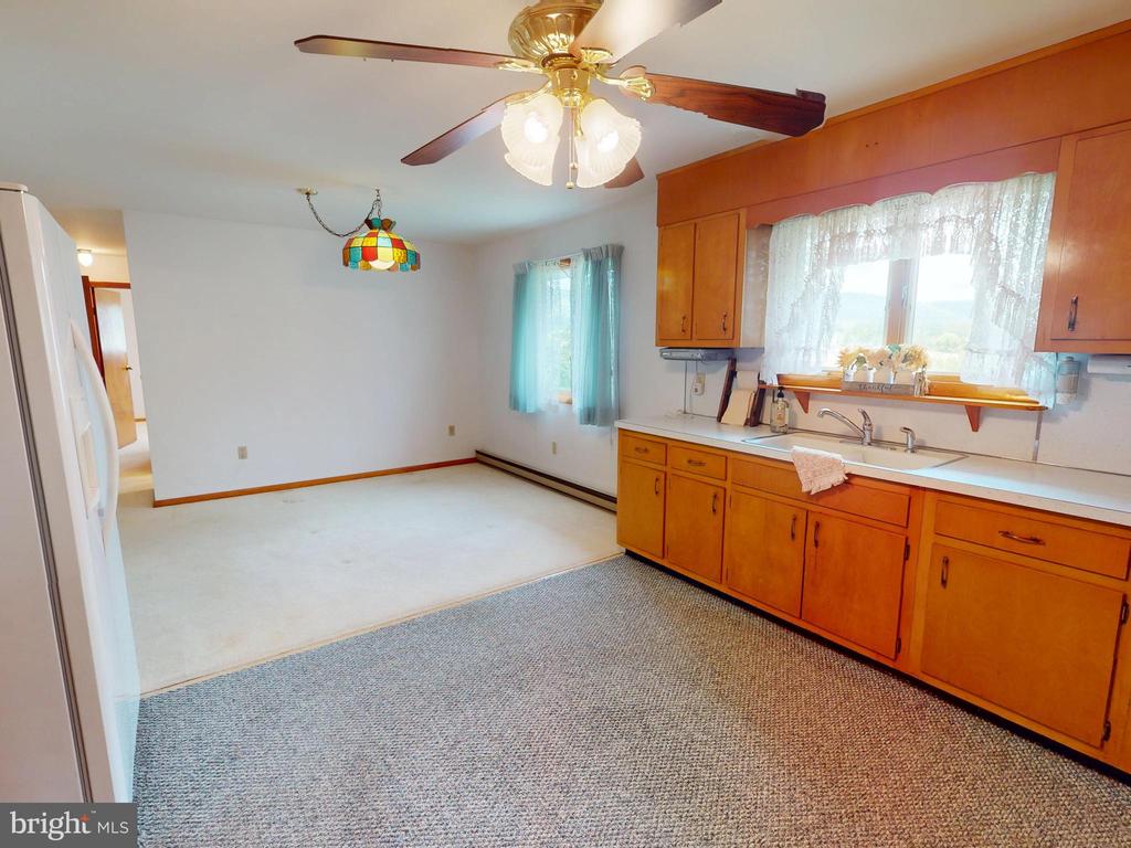169 LINCOLN LANE