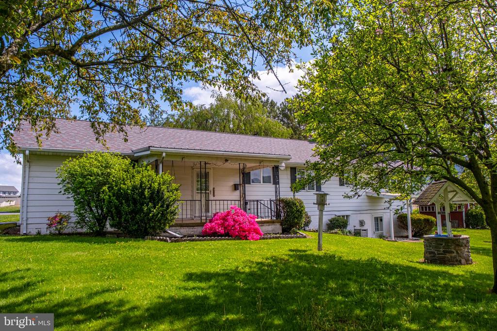 169 LINCOLN LANE