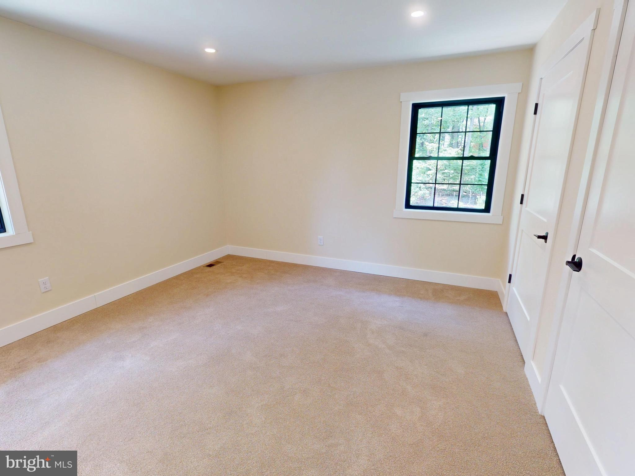 654 DEVONSHIRE DRIVE