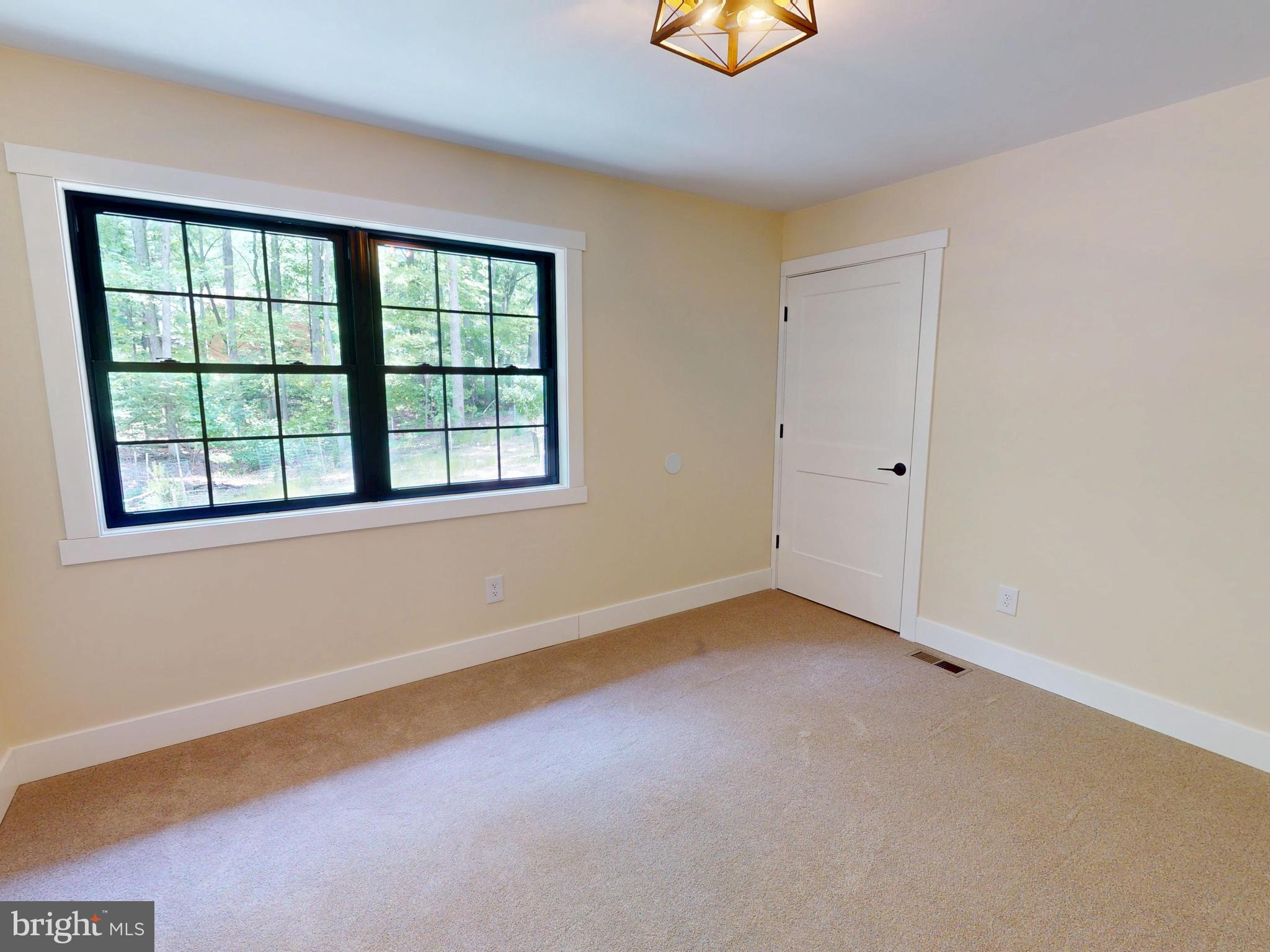 654 DEVONSHIRE DRIVE