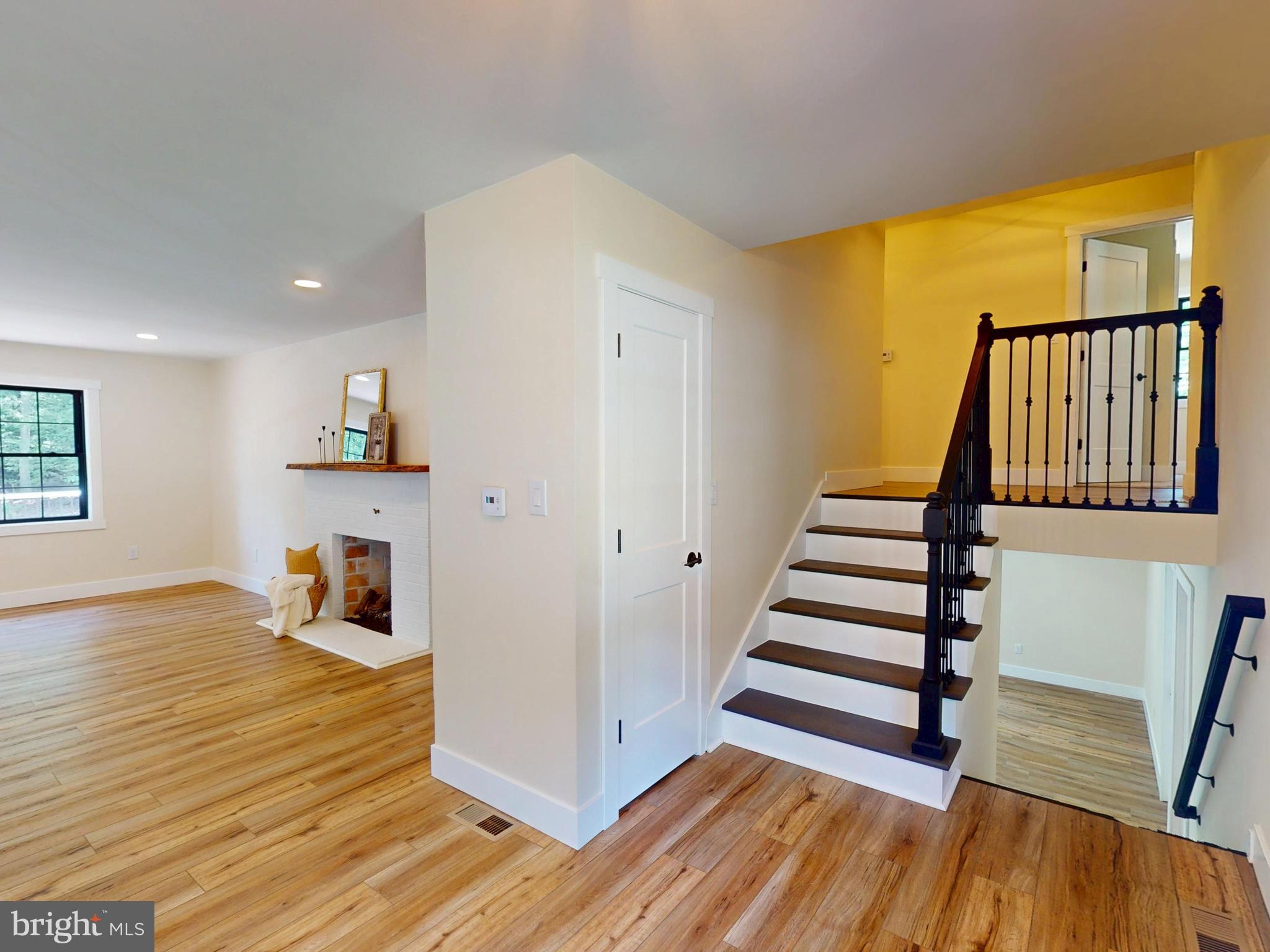 654 DEVONSHIRE DRIVE