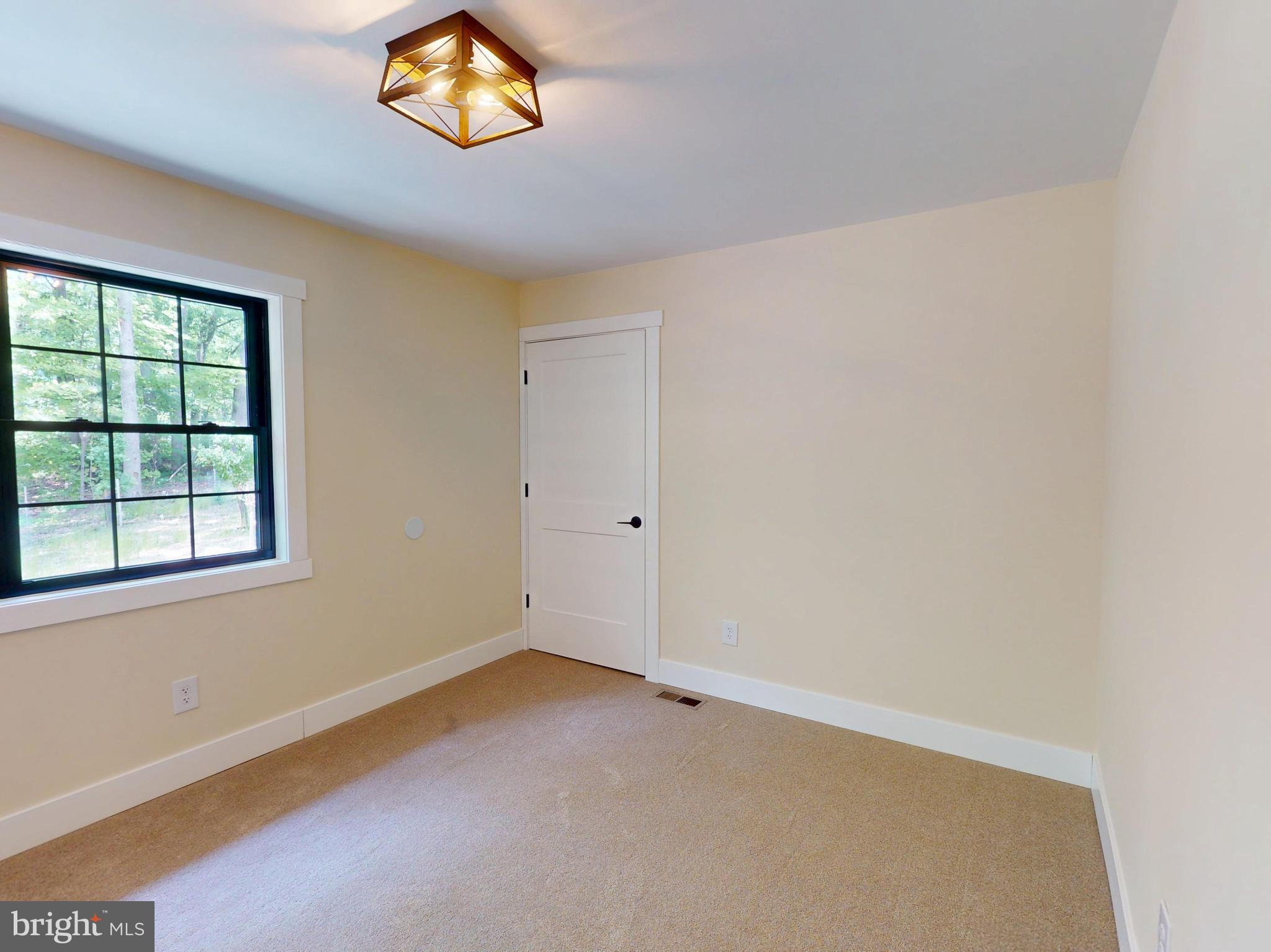 654 DEVONSHIRE DRIVE