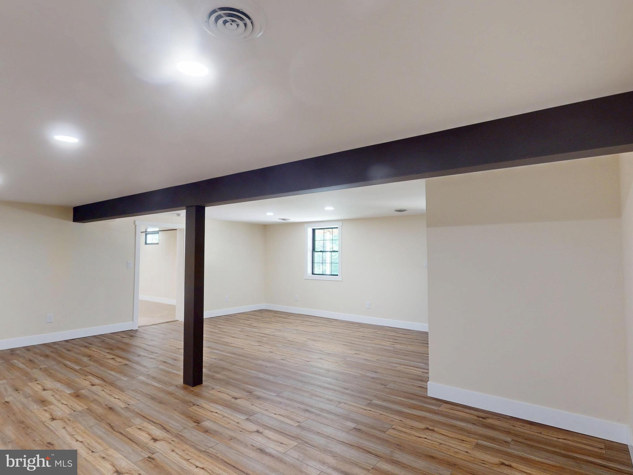 654 DEVONSHIRE DRIVE