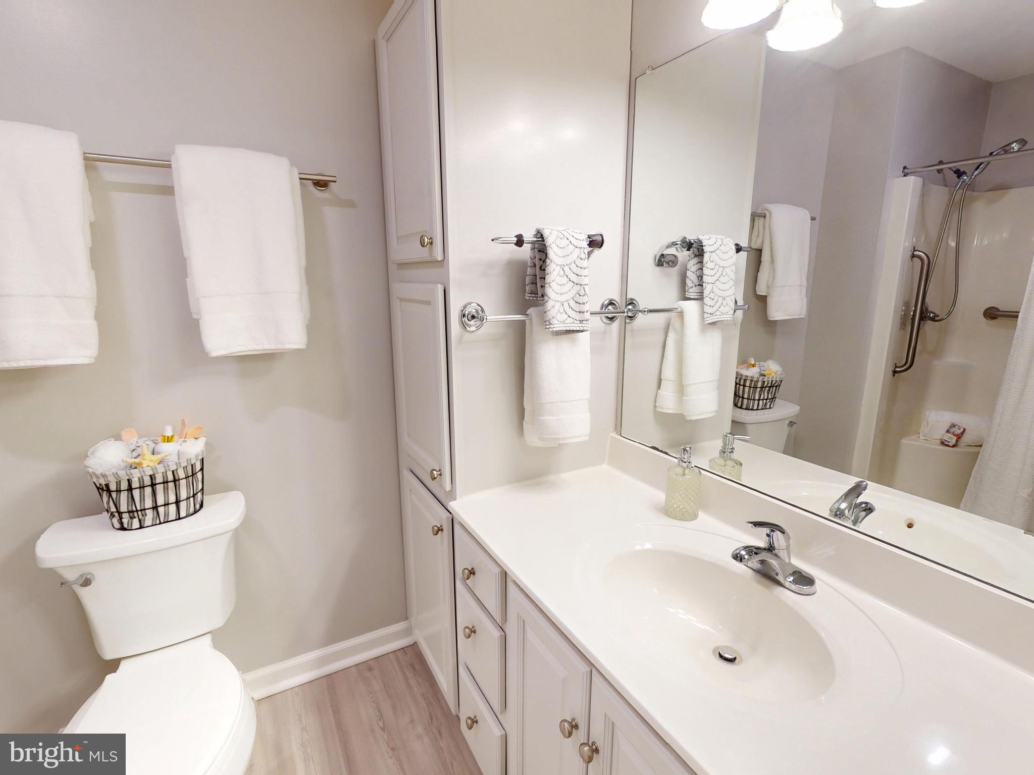 3301 SHELLERS BEND 943