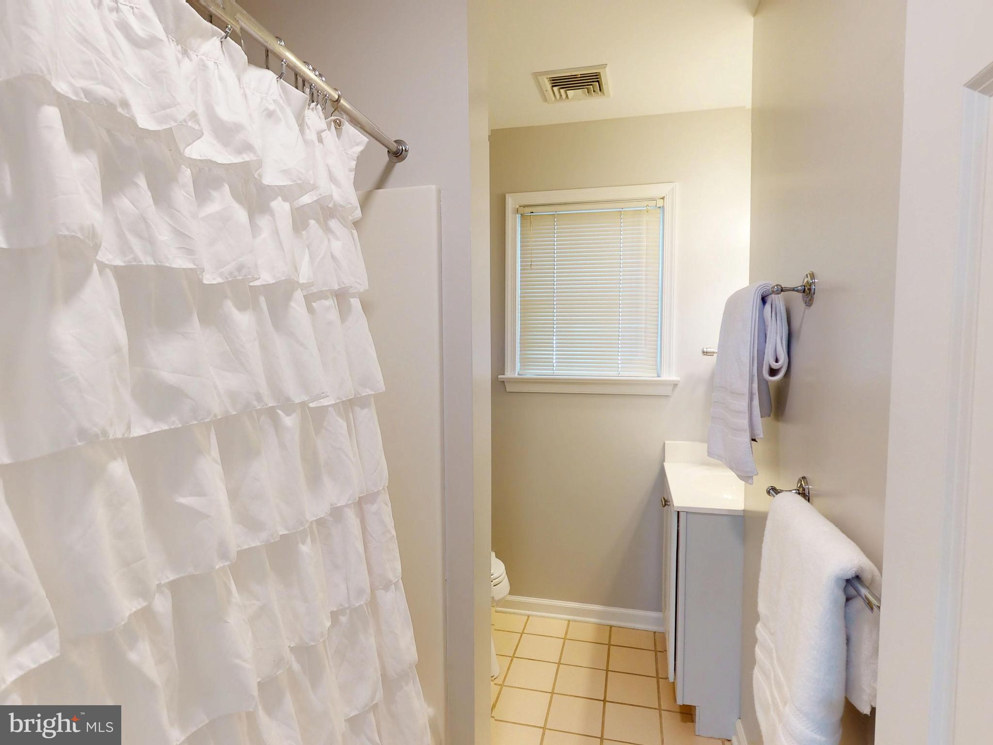 3301 SHELLERS BEND 943