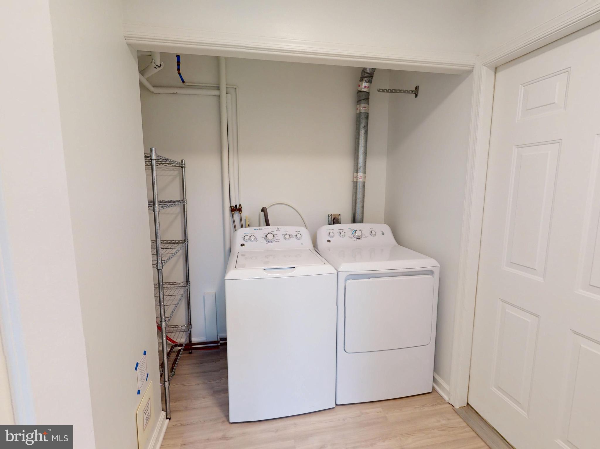 3301 SHELLERS BEND 943