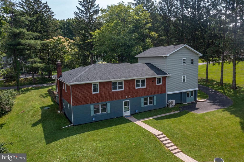 124 GRANDVIEW ROAD