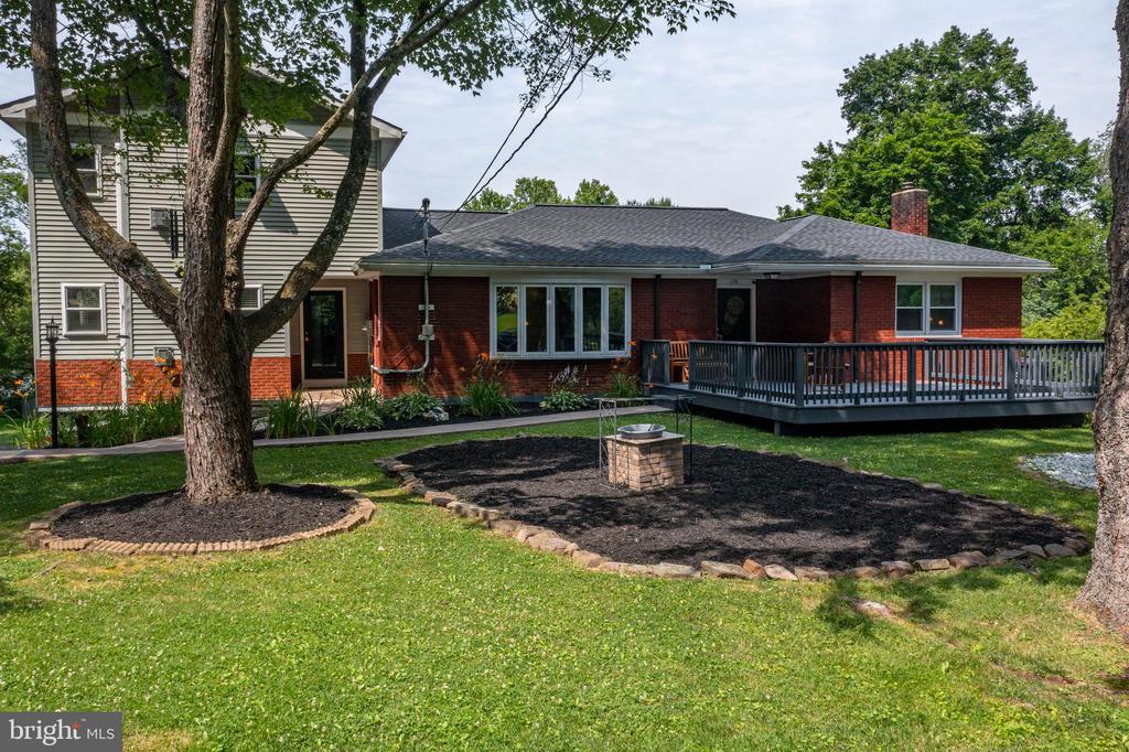 124 GRANDVIEW ROAD