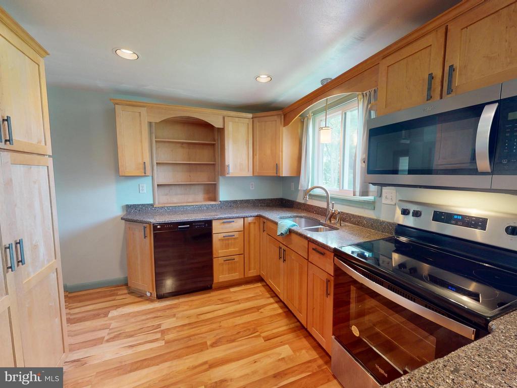 124 GRANDVIEW ROAD