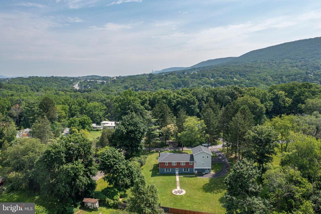124 GRANDVIEW ROAD