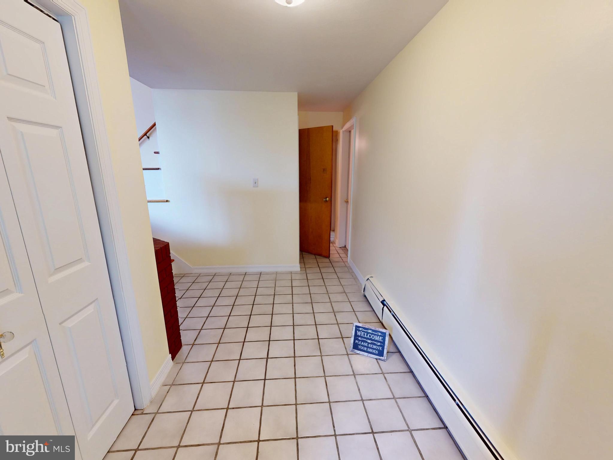 102 W MARYLYN AVENUE