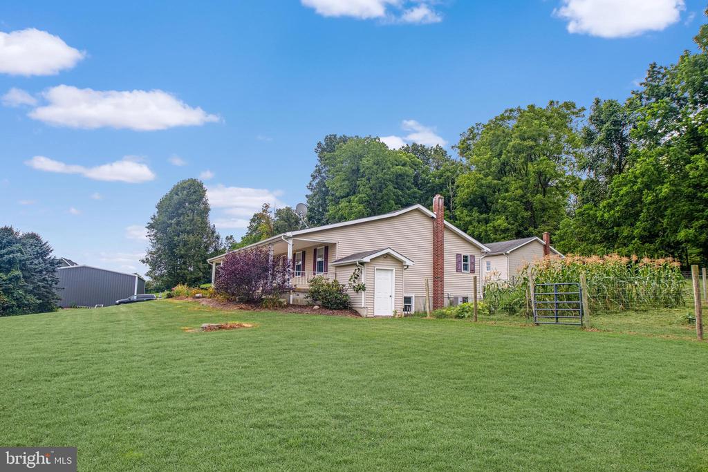 129 WALKER DRIVE