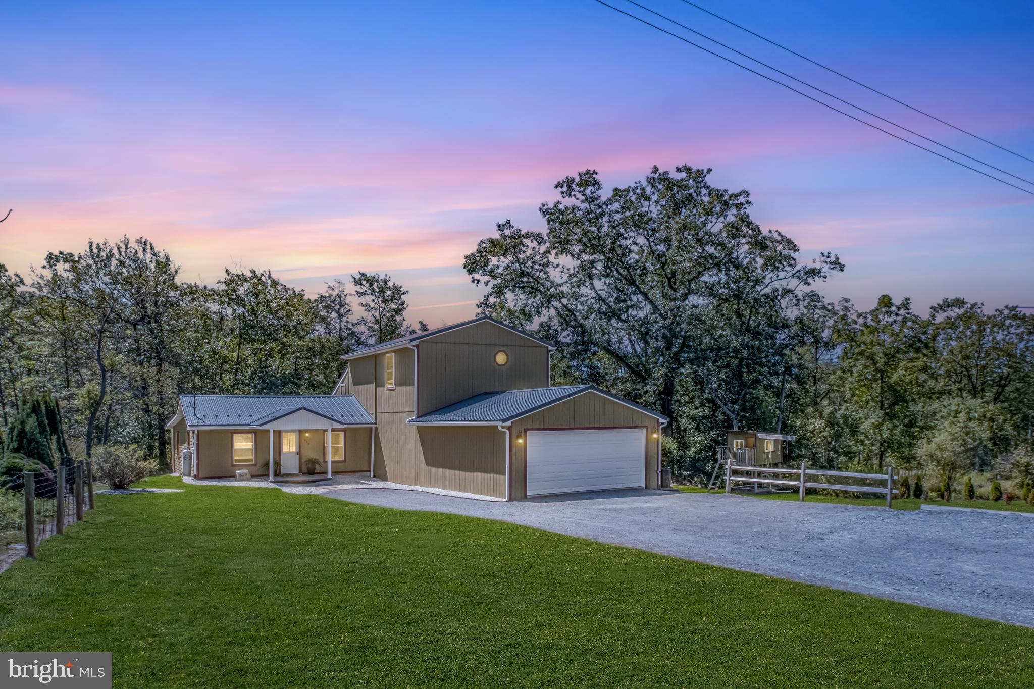 619 N PENNSYLVANIA AVENUE