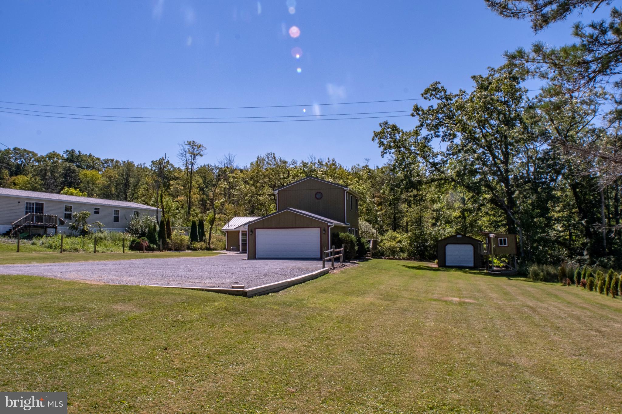 619 N PENNSYLVANIA AVENUE