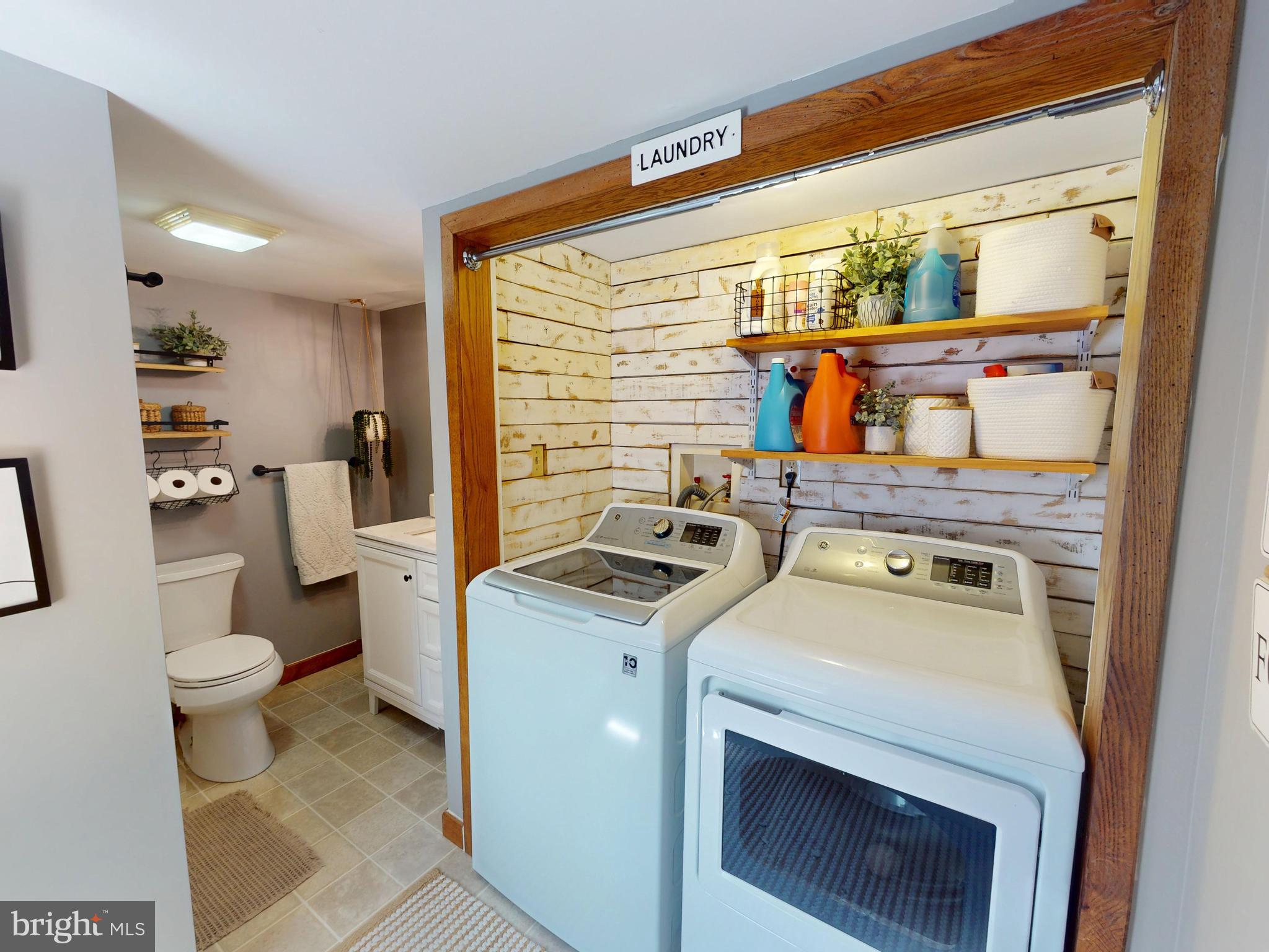 619 N PENNSYLVANIA AVENUE