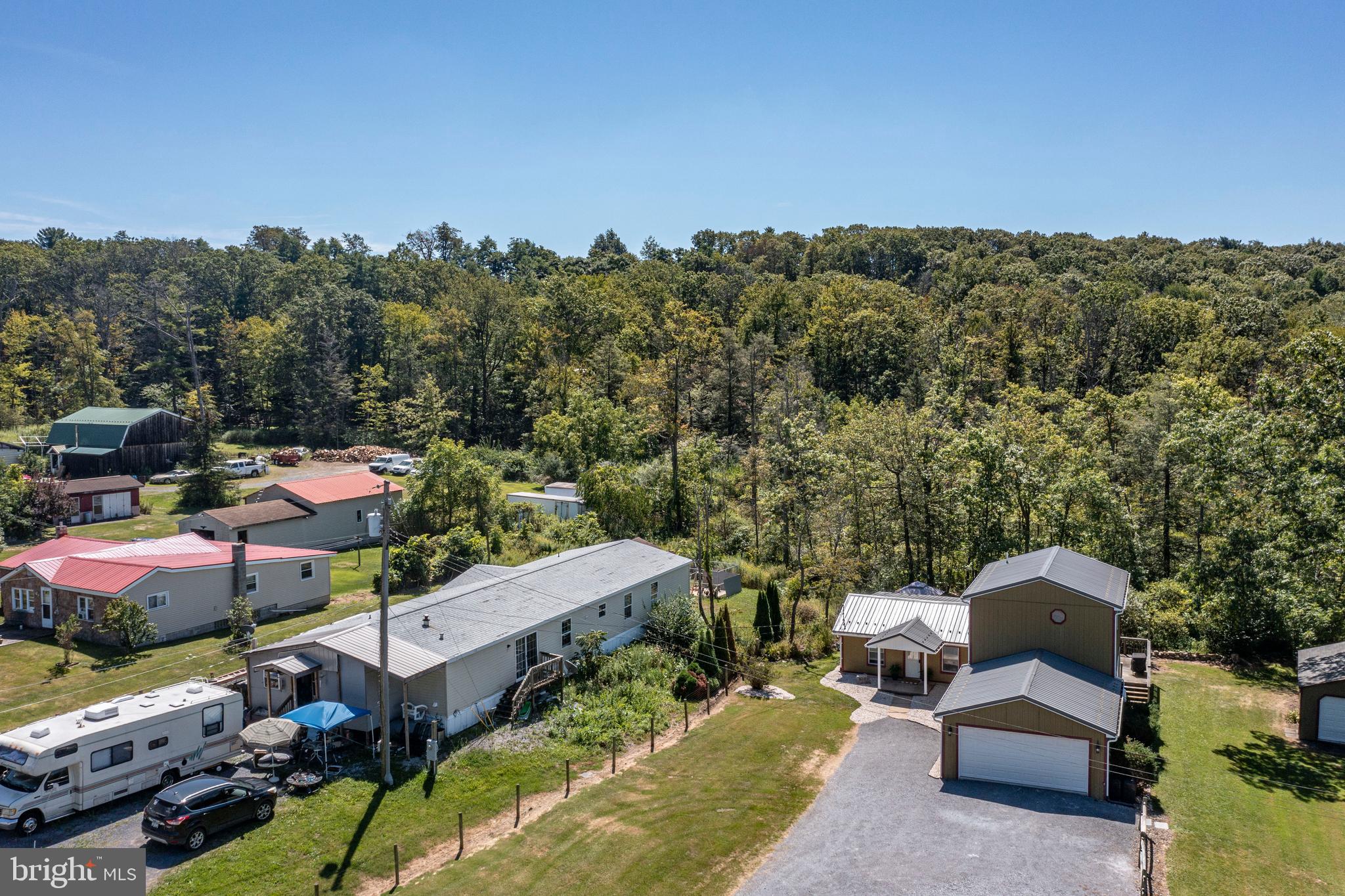 619 N PENNSYLVANIA AVENUE