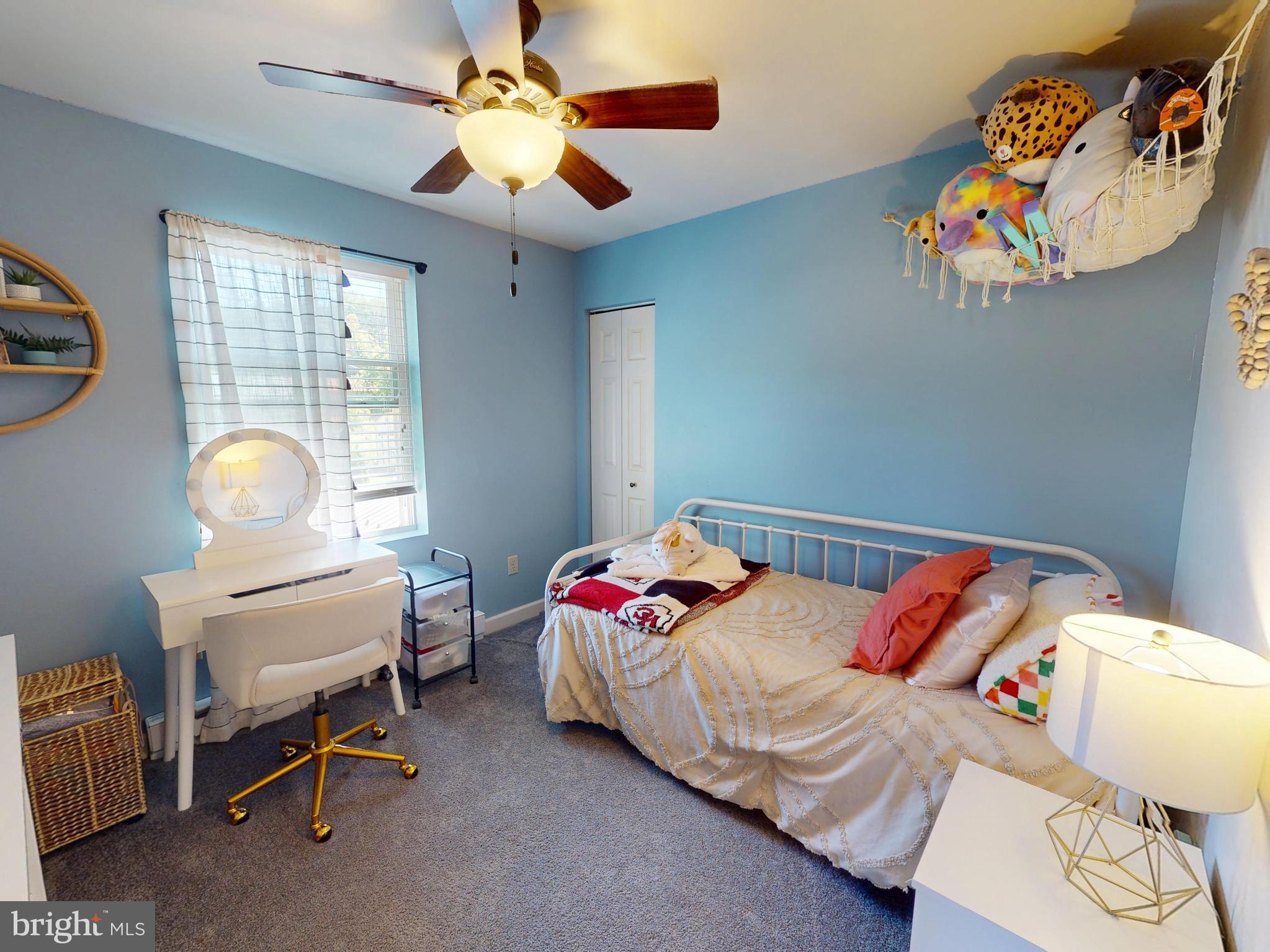 619 N PENNSYLVANIA AVENUE