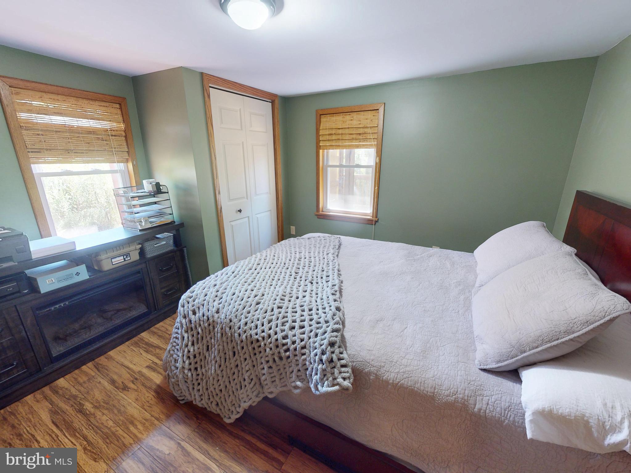 619 N PENNSYLVANIA AVENUE